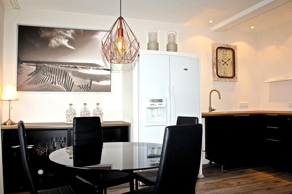 Heart Of Reykjavik - Luxury Apartments Стая снимка